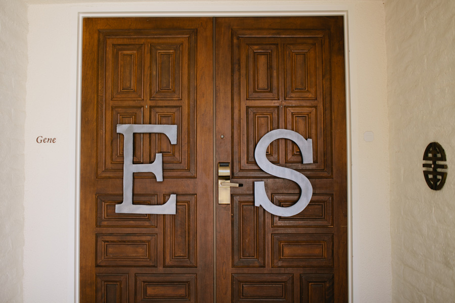 e + s