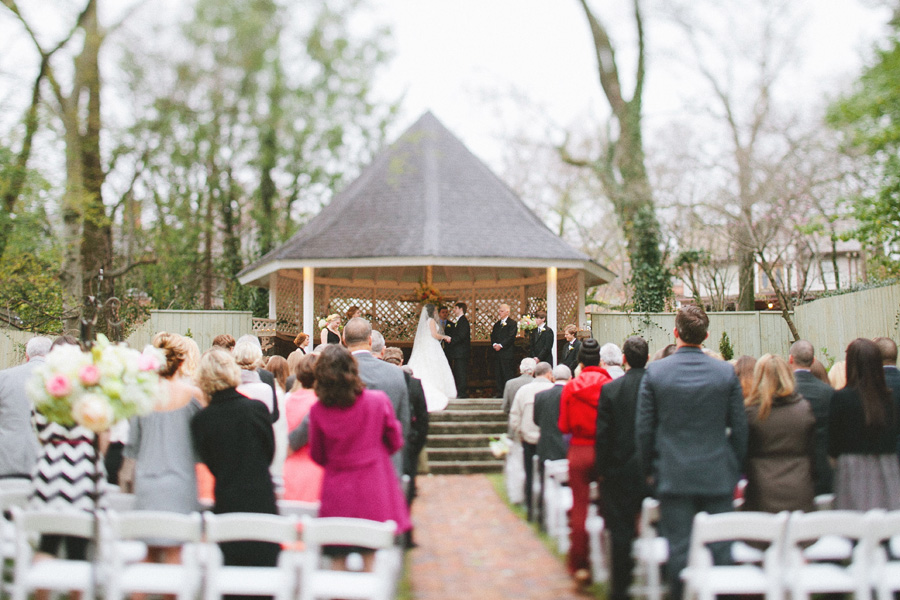 donnelly house garden wedding