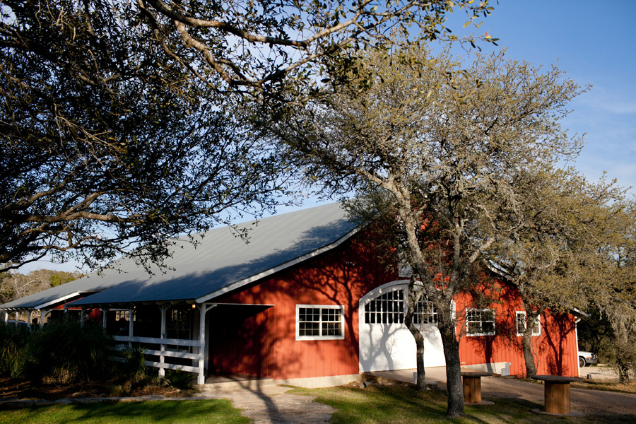 red barn wedding