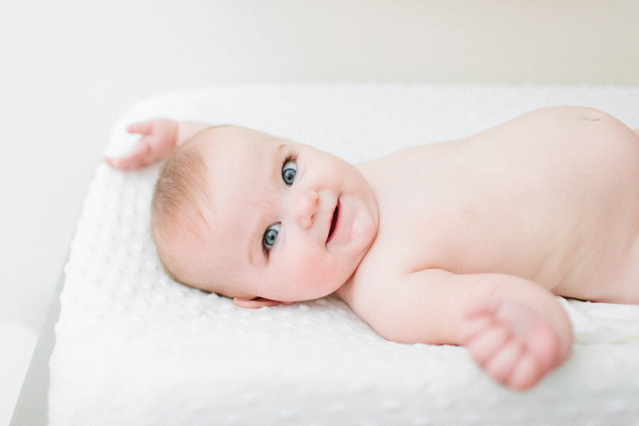 creative modern baby photography