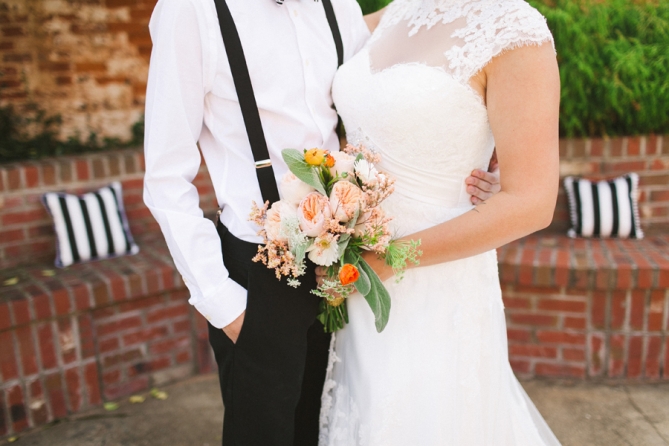 peach and pink garden rose bouquet