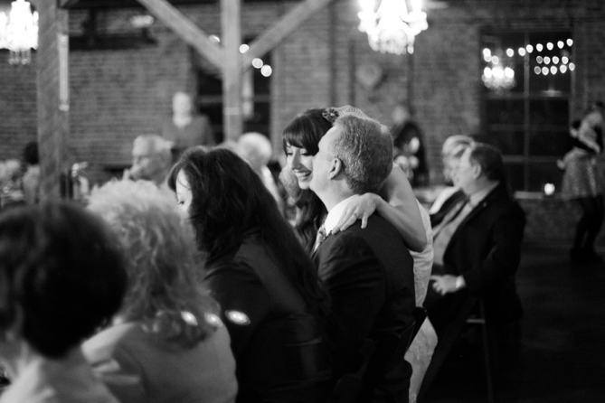 candid wedding photography