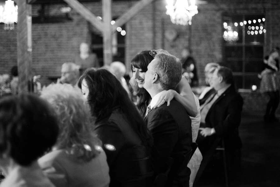 candid wedding photography