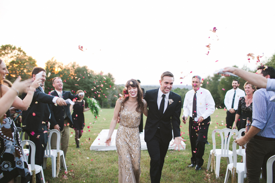 rose-petal-toss